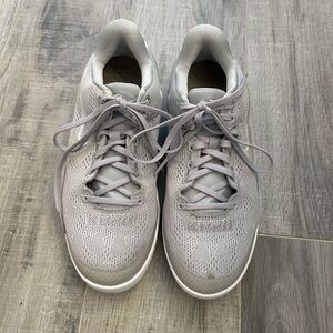 Boys Kobe Bryant Knit Athletic Shoes - Size 4